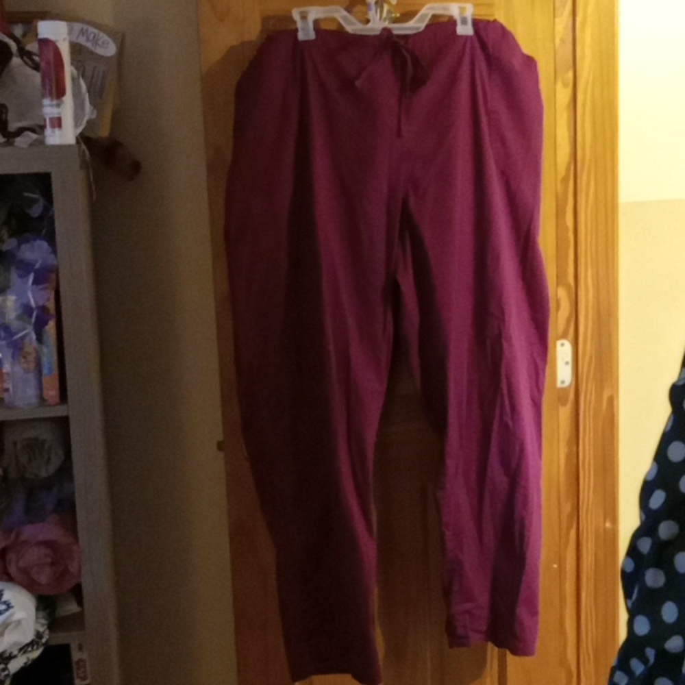 Scrub pants